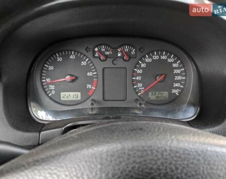 Серый Фольксваген Бора, объемом двигателя 1.6 л и пробегом 330 тыс. км за 4200 $, фото 3 на Automoto.ua