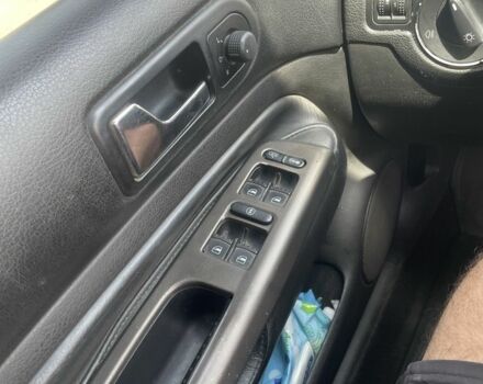 Серый Фольксваген Бора, объемом двигателя 1.6 л и пробегом 280 тыс. км за 3600 $, фото 6 на Automoto.ua