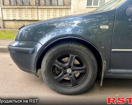 Сірий Фольксваген Бора, об'ємом двигуна 2 л та пробігом 340 тис. км за 4200 $, фото 7 на Automoto.ua