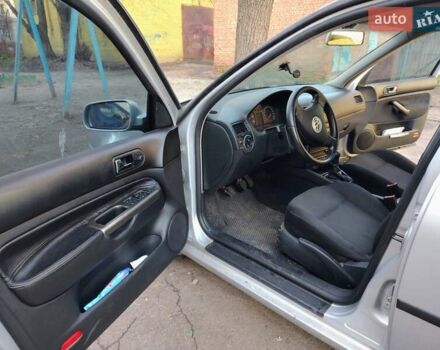 Серый Фольксваген Бора, объемом двигателя 1.6 л и пробегом 250 тыс. км за 3599 $, фото 8 на Automoto.ua