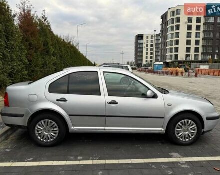 Сірий Фольксваген Бора, об'ємом двигуна 1.6 л та пробігом 278 тис. км за 3400 $, фото 5 на Automoto.ua