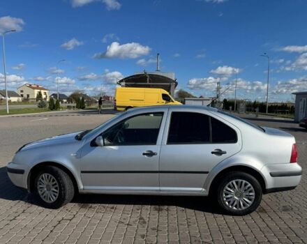 Фольксваген Бора 2003 у Городке на Automoto.ua Сірий Фольксваген Бора, об'ємом двигуна 1.6 л та пробігом 277 тис. км за 3400 $, фото 1 на Automoto.ua