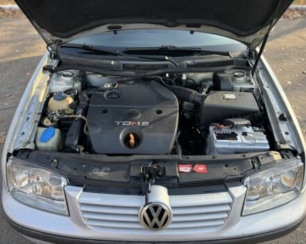 Сірий Фольксваген Бора, об'ємом двигуна 1.9 л та пробігом 457 тис. км за 1950 $, фото 9 на Automoto.ua