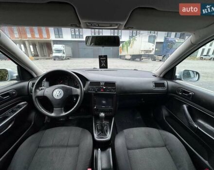 Сірий Фольксваген Бора, об'ємом двигуна 1.6 л та пробігом 278 тис. км за 3400 $, фото 6 на Automoto.ua