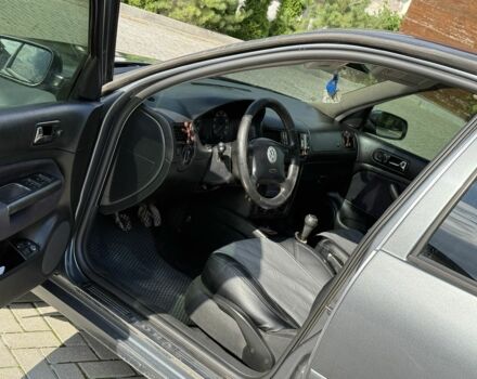 Фольксваген Бора 2003 у Золочів на Automoto.ua Сірий Фольксваген Бора, об'ємом двигуна 2 л та пробігом 302 тис. км за 3900 $, фото 4 на Automoto.ua
