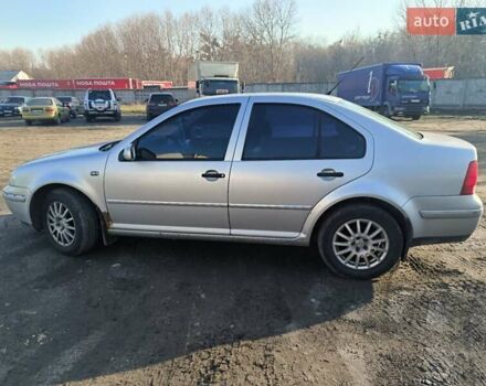 Серый Фольксваген Бора, объемом двигателя 1.6 л и пробегом 210 тыс. км за 4200 $, фото 7 на Automoto.ua