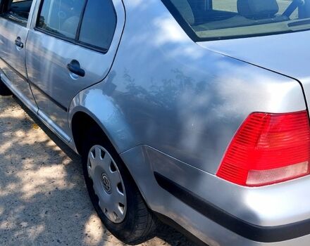 Серый Фольксваген Бора, объемом двигателя 1.6 л и пробегом 300 тыс. км за 3700 $, фото 5 на Automoto.ua