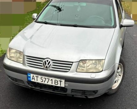 Сірий Фольксваген Бора, об'ємом двигуна 1.6 л та пробігом 320 тис. км за 3603 $, фото 3 на Automoto.ua