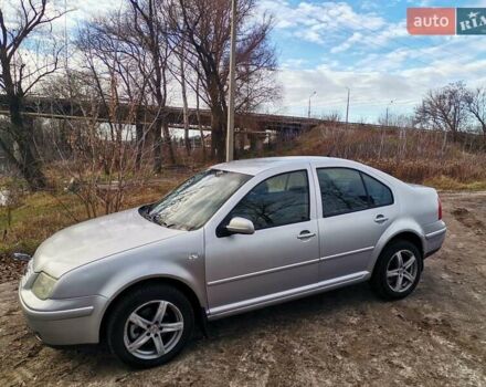 Серый Фольксваген Бора, объемом двигателя 1.98 л и пробегом 215 тыс. км за 3850 $, фото 2 на Automoto.ua