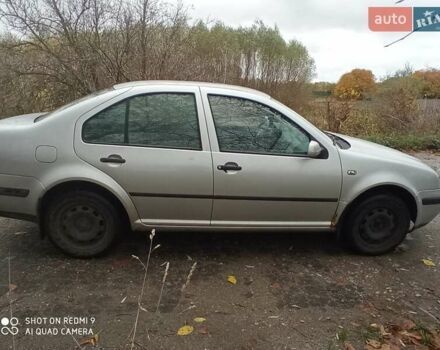 Серый Фольксваген Бора, объемом двигателя 1.6 л и пробегом 308 тыс. км за 3400 $, фото 9 на Automoto.ua