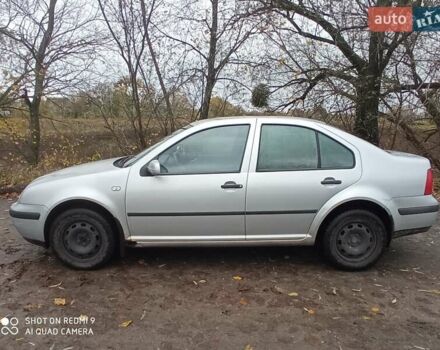 Серый Фольксваген Бора, объемом двигателя 1.6 л и пробегом 308 тыс. км за 3400 $, фото 11 на Automoto.ua