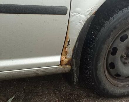 Серый Фольксваген Бора, объемом двигателя 1.6 л и пробегом 308 тыс. км за 3400 $, фото 4 на Automoto.ua