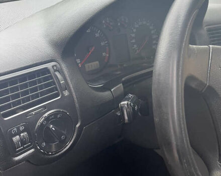 Серый Фольксваген Бора, объемом двигателя 1.6 л и пробегом 263 тыс. км за 3600 $, фото 3 на Automoto.ua