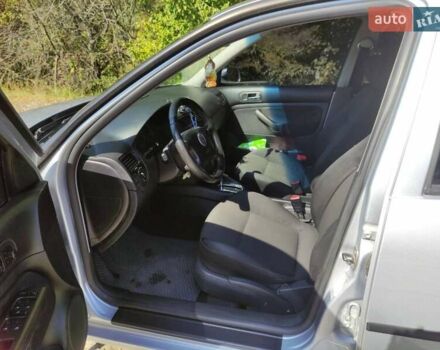 Серый Фольксваген Бора, объемом двигателя 1.6 л и пробегом 299 тыс. км за 4800 $, фото 4 на Automoto.ua