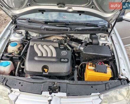 Серый Фольксваген Бора, объемом двигателя 1.98 л и пробегом 215 тыс. км за 3850 $, фото 39 на Automoto.ua