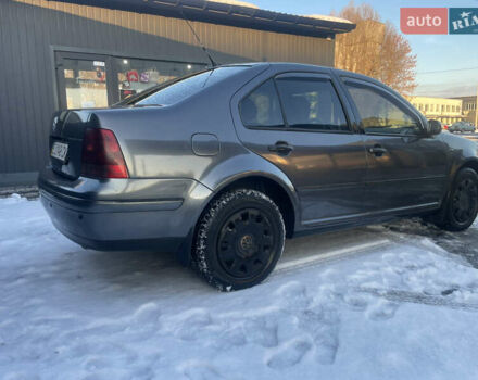 Сірий Фольксваген Бора, об'ємом двигуна 1.6 л та пробігом 315 тис. км за 4300 $, фото 10 на Automoto.ua