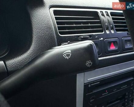 Сірий Фольксваген Бора, об'ємом двигуна 1.6 л та пробігом 295 тис. км за 3590 $, фото 20 на Automoto.ua