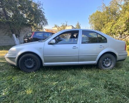 Серый Фольксваген Бора, объемом двигателя 1.6 л и пробегом 270 тыс. км за 3700 $, фото 2 на Automoto.ua