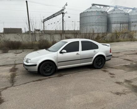 Серый Фольксваген Бора, объемом двигателя 2 л и пробегом 300 тыс. км за 2999 $, фото 1 на Automoto.ua