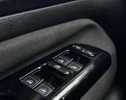 Сірий Фольксваген Бора, об'ємом двигуна 1.6 л та пробігом 295 тис. км за 3590 $, фото 14 на Automoto.ua