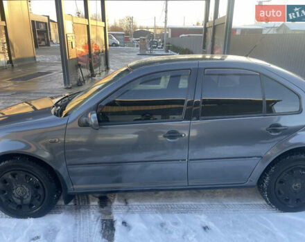 Сірий Фольксваген Бора, об'ємом двигуна 1.6 л та пробігом 315 тис. км за 4300 $, фото 4 на Automoto.ua