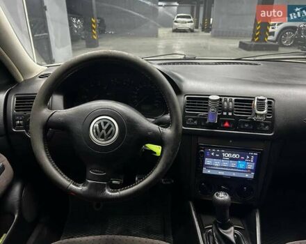 Серый Фольксваген Бора, объемом двигателя 1.6 л и пробегом 279 тыс. км за 5000 $, фото 7 на Automoto.ua