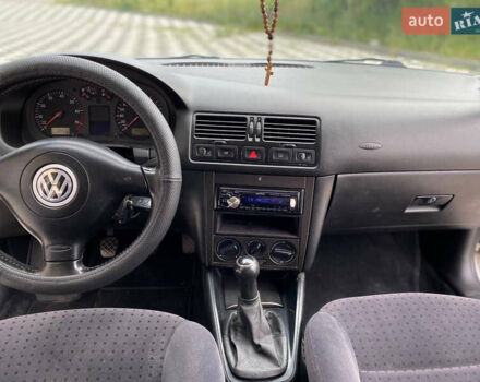 Серый Фольксваген Бора, объемом двигателя 1.6 л и пробегом 325 тыс. км за 4000 $, фото 19 на Automoto.ua