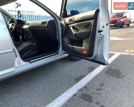 Сірий Фольксваген Бора, об'ємом двигуна 1.8 л та пробігом 290 тис. км за 4000 $, фото 2 на Automoto.ua