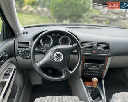 Серый Фольксваген Бора, объемом двигателя 1.78 л и пробегом 280 тыс. км за 4250 $, фото 22 на Automoto.ua