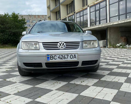 Серый Фольксваген Бора, объемом двигателя 1.6 л и пробегом 325 тыс. км за 4000 $, фото 2 на Automoto.ua