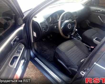 Серый Фольксваген Бора, объемом двигателя 1.6 л и пробегом 300 тыс. км за 4300 $, фото 4 на Automoto.ua