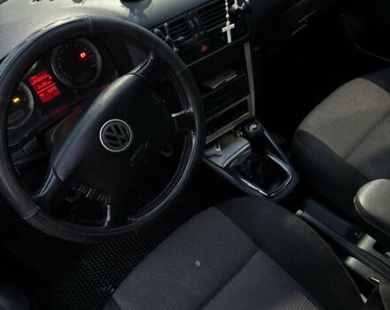 Серый Фольксваген Бора, объемом двигателя 2 л и пробегом 305 тыс. км за 3400 $, фото 6 на Automoto.ua