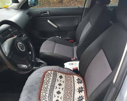 Серый Фольксваген Бора, объемом двигателя 1.6 л и пробегом 250 тыс. км за 5000 $, фото 5 на Automoto.ua