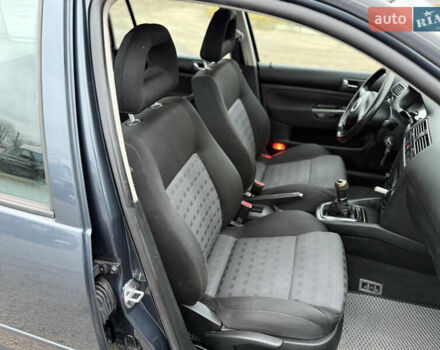 Серый Фольксваген Бора, объемом двигателя 1.6 л и пробегом 200 тыс. км за 3700 $, фото 14 на Automoto.ua