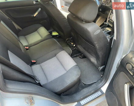 Серый Фольксваген Бора, объемом двигателя 1.9 л и пробегом 420 тыс. км за 4800 $, фото 11 на Automoto.ua