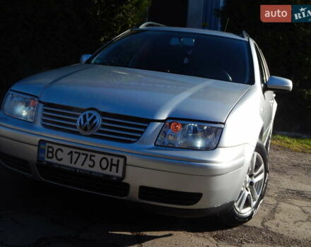 Сірий Фольксваген Бора, об'ємом двигуна 1.6 л та пробігом 203 тис. км за 3800 $, фото 10 на Automoto.ua
