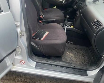 Серый Фольксваген Бора, объемом двигателя 1.6 л и пробегом 304 тыс. км за 4000 $, фото 7 на Automoto.ua