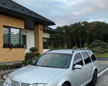 Фольксваген Бора 2003 у Луцьку на Automoto.ua Сірий Фольксваген Бора, об'ємом двигуна 1.9 л та пробігом 773 тис. км за 3100 $, фото 1 на Automoto.ua