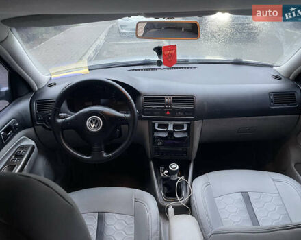 Серый Фольксваген Бора, объемом двигателя 1.9 л и пробегом 324 тыс. км за 5000 $, фото 11 на Automoto.ua