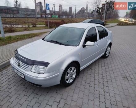 Серый Фольксваген Бора, объемом двигателя 1.6 л и пробегом 250 тыс. км за 4000 $, фото 1 на Automoto.ua