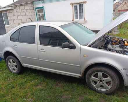 Серый Фольксваген Бора, объемом двигателя 2.3 л и пробегом 540 тыс. км за 1550 $, фото 1 на Automoto.ua