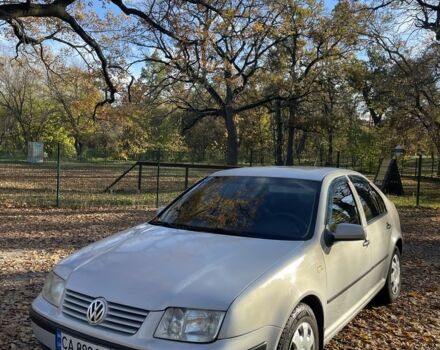 Фольксваген Бора 1999 у Черкасах на Automoto.ua Сірий Фольксваген Бора, об'ємом двигуна 2 л та пробігом 275 тис. км за 3700 $, фото 1 на Automoto.ua