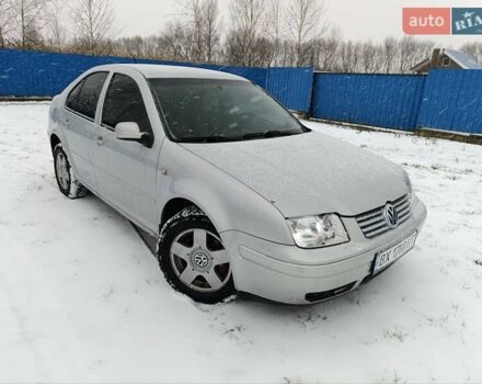 Сірий Фольксваген Бора, об'ємом двигуна 1.39 л та пробігом 220 тис. км за 3555 $, фото 1 на Automoto.ua