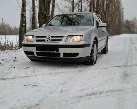 Серый Фольксваген Бора, объемом двигателя 1.6 л и пробегом 192 тыс. км за 5500 $, фото 1 на Automoto.ua