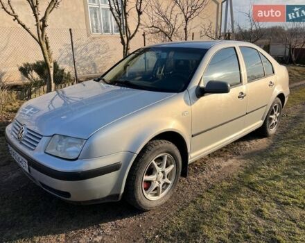 Серый Фольксваген Бора, объемом двигателя 1.4 л и пробегом 280 тыс. км за 3400 $, фото 1 на Automoto.ua