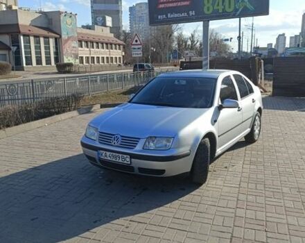 Серый Фольксваген Бора, объемом двигателя 1.4 л и пробегом 298 тыс. км за 3750 $, фото 1 на Automoto.ua