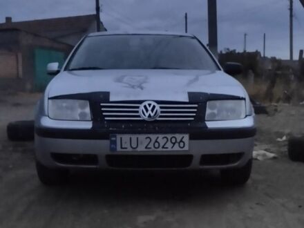 Фольксваген Бора 2000 в Белгород-Днестровском на Automoto.ua Серый Фольксваген Бора, объемом двигателя 1.6 л и пробегом 200 тыс. км за 1750 $, фото 1 на Automoto.ua