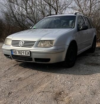 Серый Фольксваген Бора, объемом двигателя 1.9 л и пробегом 300 тыс. км за 2500 $, фото 1 на Automoto.ua