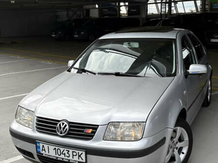 Фольксваген Бора 2001 у Жмеренке на Automoto.ua Сірий Фольксваген Бора, об'ємом двигуна 1.6 л та пробігом 273 тис. км за 4000 $, фото 1 на Automoto.ua