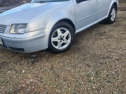 Сірий Фольксваген Бора, об'ємом двигуна 1.9 л та пробігом 305 тис. км за 2800 $, фото 1 на Automoto.ua